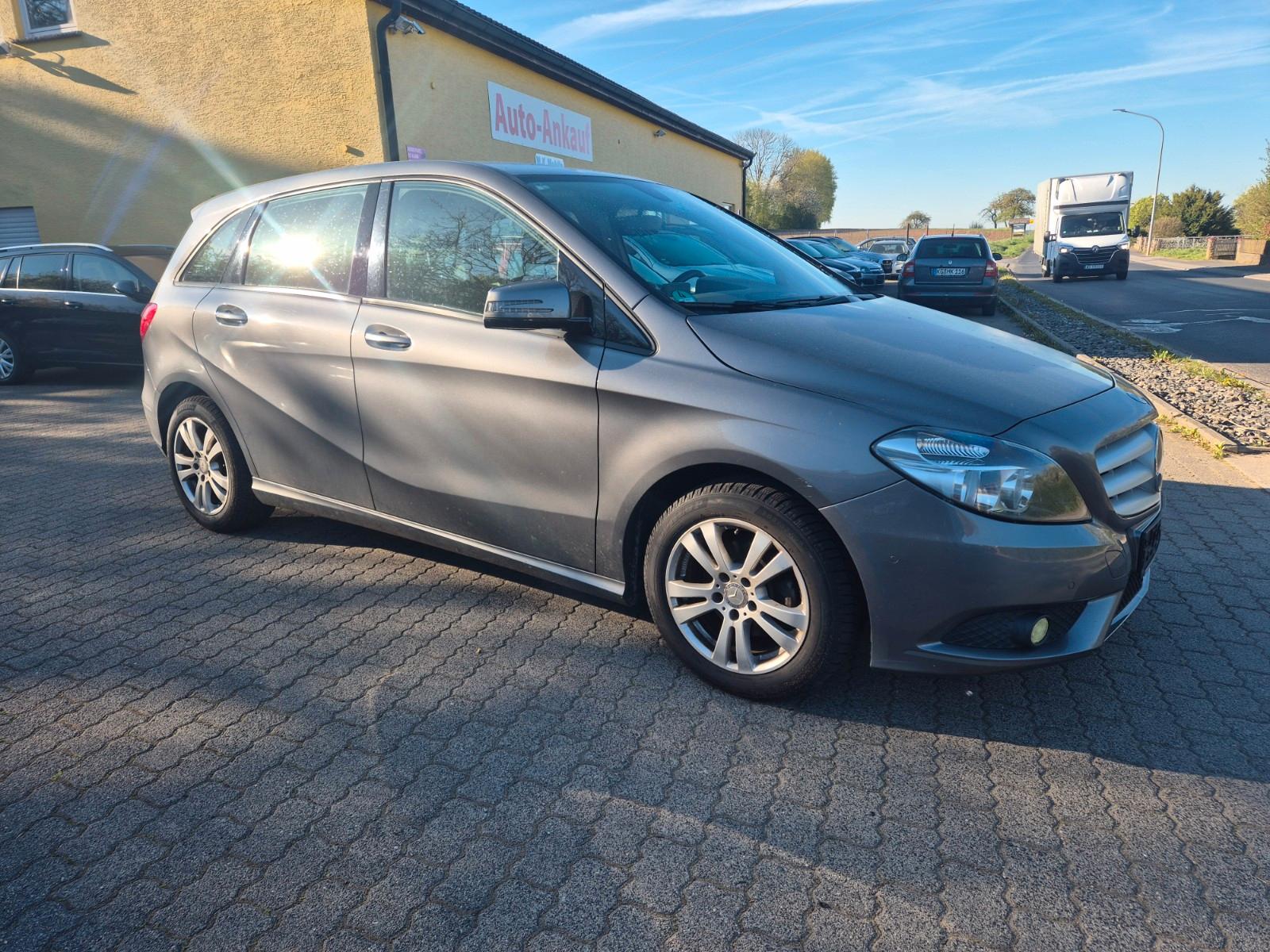 Mercedes-Benz B 180 B B 180 CDI / d
