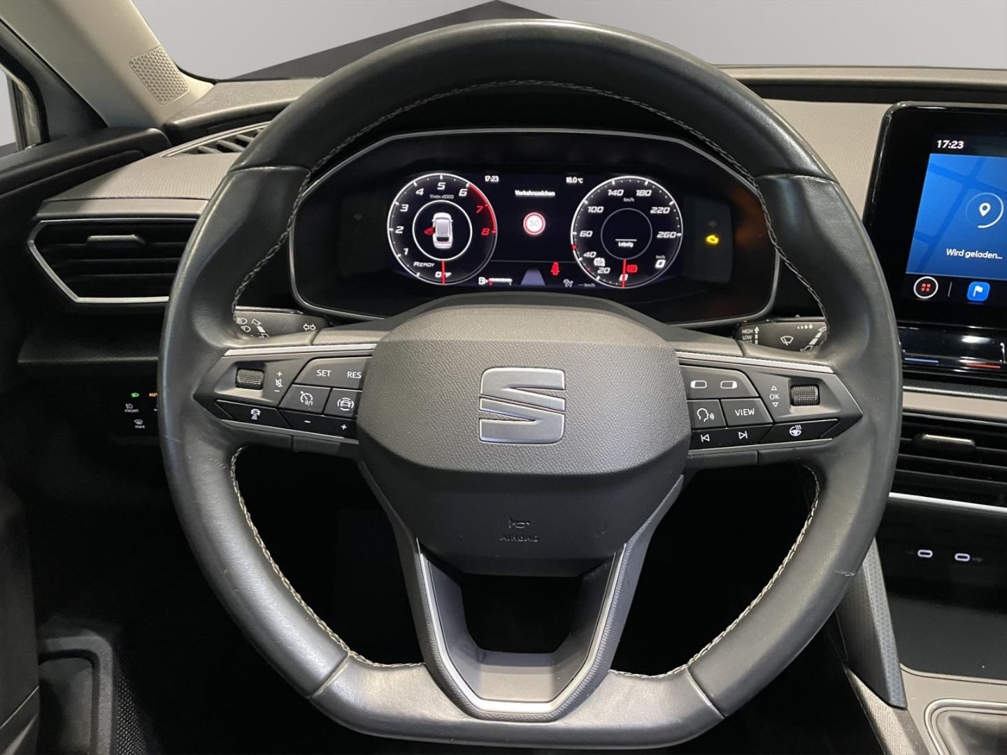 Fahrzeugabbildung SEAT Leon Sportstourer Style 1.5 TSI EU6d