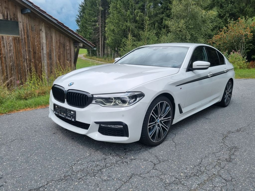 Image of BMW 530