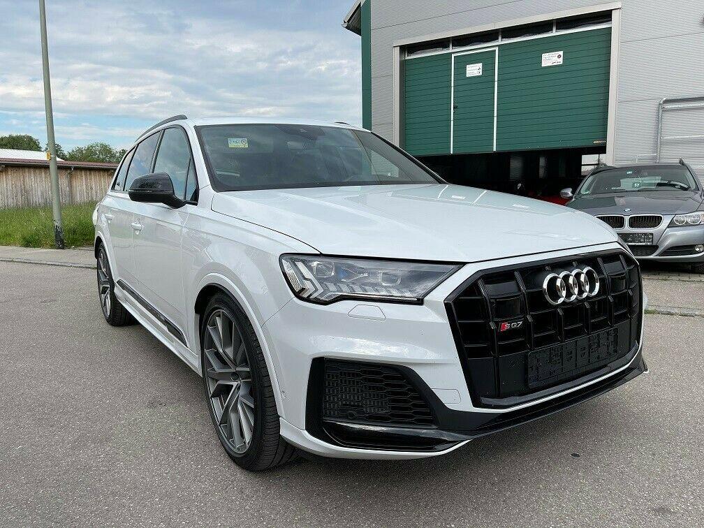 Audi SQ7 4.0 quattro TDI*22''*BLACK-PAKET*7-SITZE*TOP