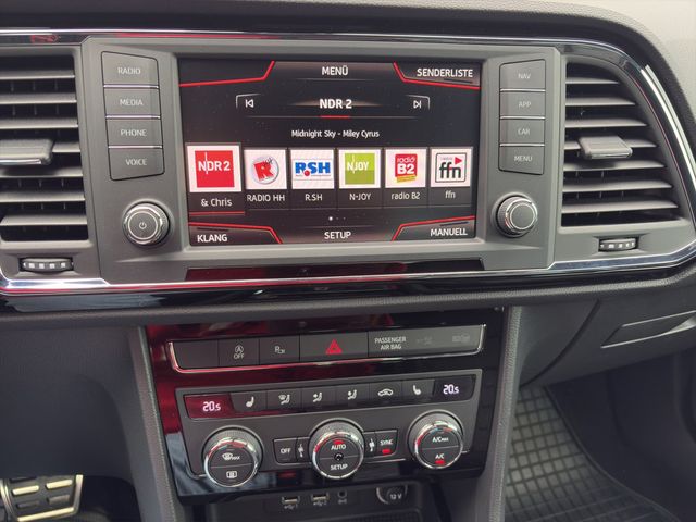 Ateca 2.0 TSI FR 4Drive AHK, Navigation, 360 Gra