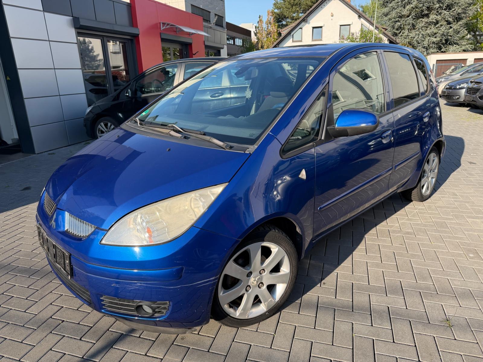Mitsubishi Colt CZ3 Lim. 5-trg. 1.1 Motion/ TÜV NEUE