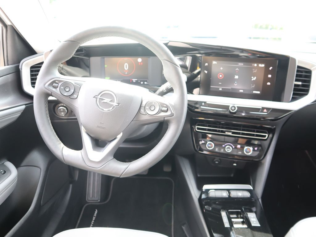 Fahrzeugabbildung Opel Mokka-e Elegance (B/B)