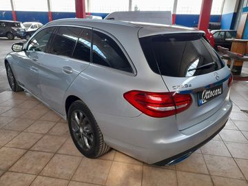Mercedes C 220 - 4