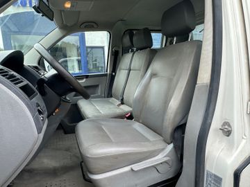 Volkswagen T5 Transporter - 12