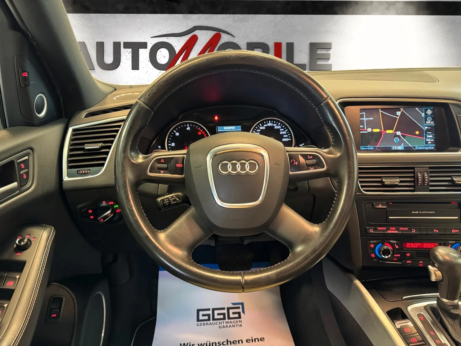 Audi Q5 3.0 TDI quattro 239 ch – Finition exclusive – Attelage – Bang & Olufsen