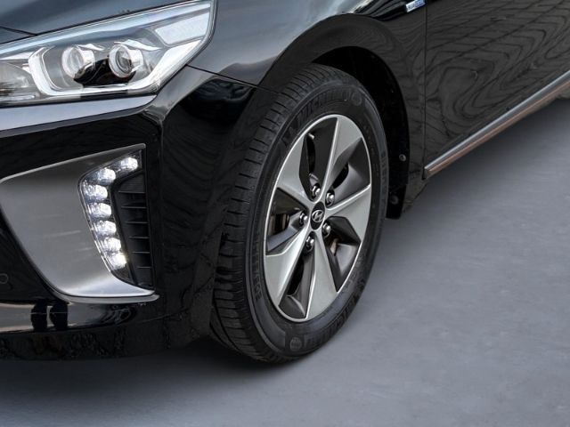Fahrzeugabbildung Hyundai IONIQ Premium Elektro +LEDER+LED+KLIMA+ACC+PDC+U
