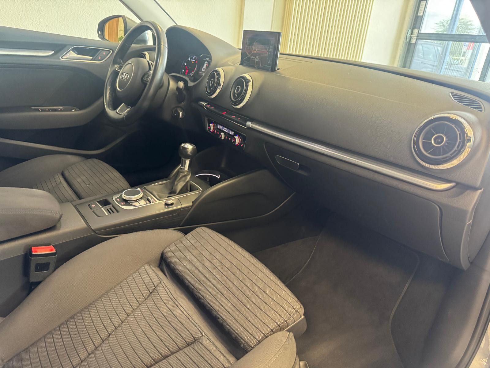 Fahrzeugabbildung Audi A3 Sportback/ SOUND/NAVI/KLIMA/GARANTIE