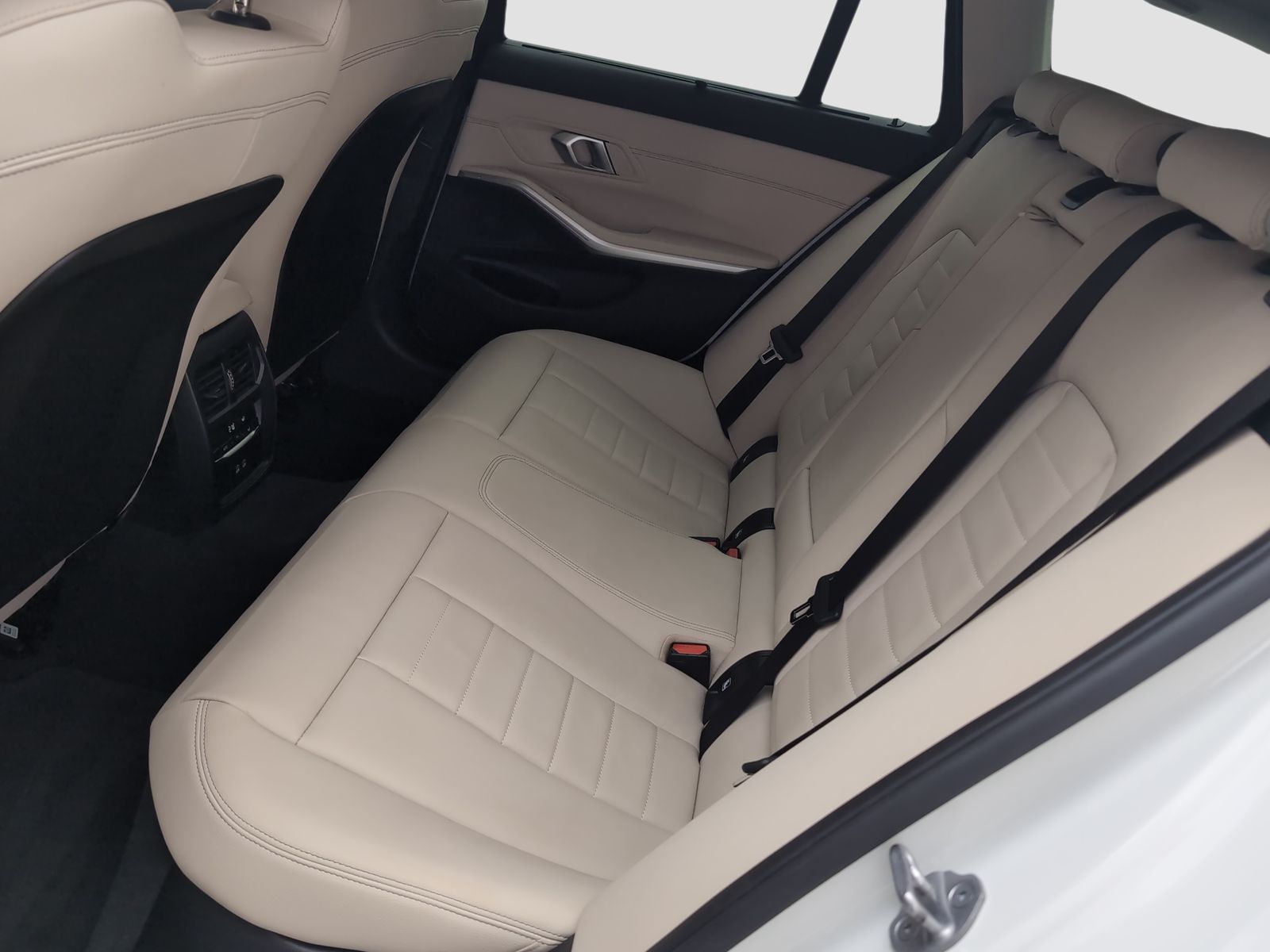 BMW 318 - Bild 9