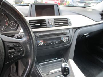 BMW 320 - 11