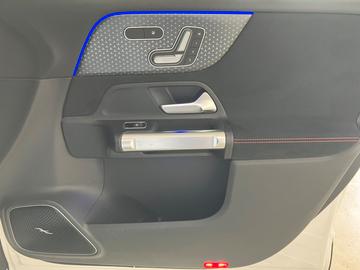 2025 Mercedes-BENZ EQB 缩略图 17