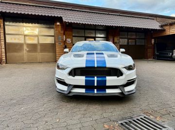 Ford Mustang - 10