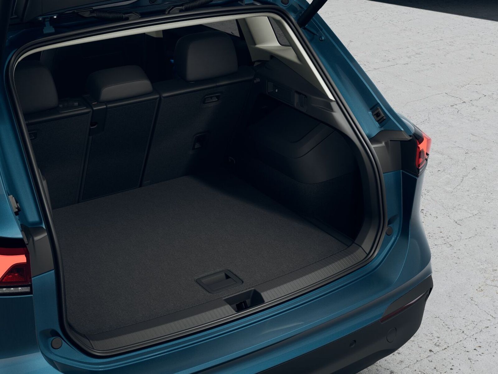 Fahrzeugabbildung Volkswagen Tiguan Energy 1.5 eTSI DSG *AHK, AreaView, Navi,