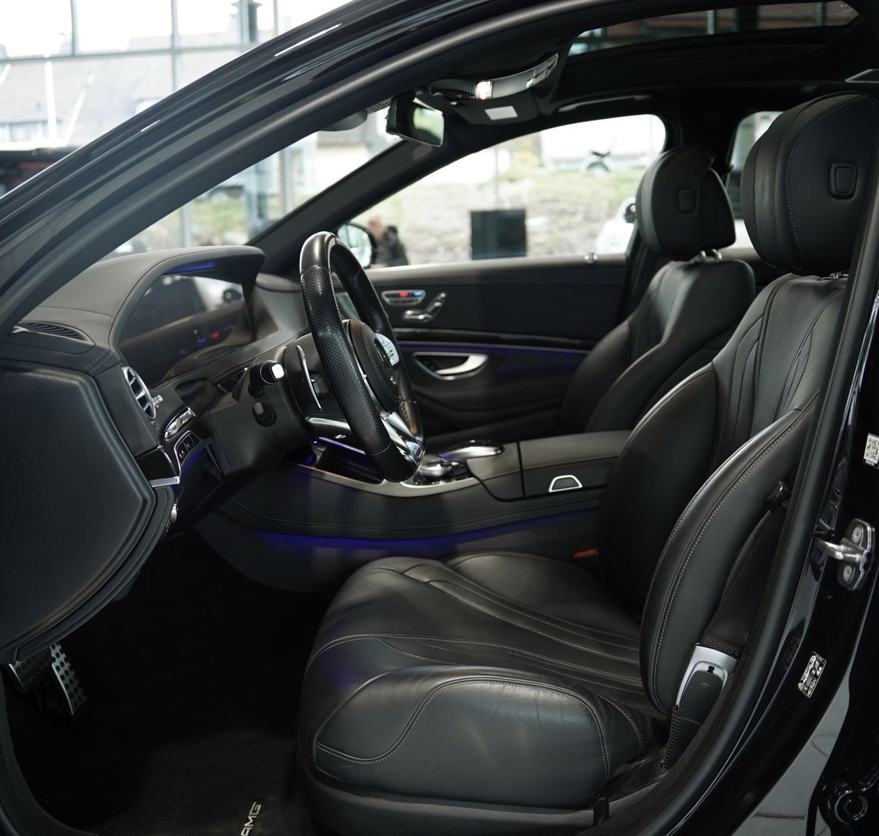 Mercedes Benz S 560
