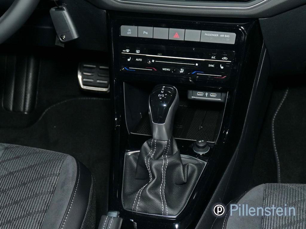 Volkswagen T-Cross - Bild 8