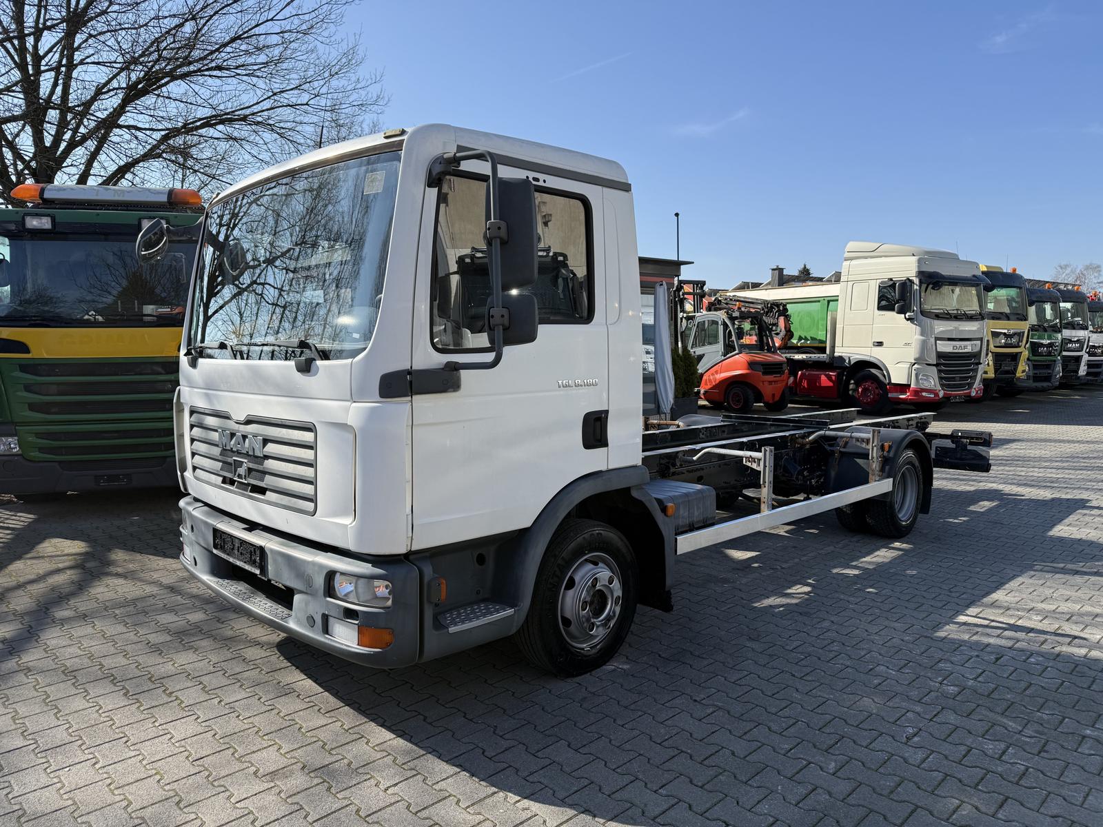 MAN TGL 8.180 4X2 BL