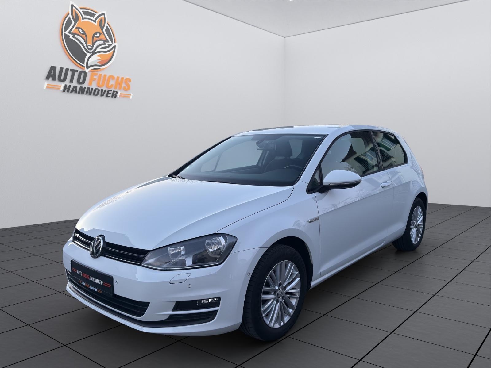Volkswagen Golf VII Cup XENON SHZ TEMPO PDC 1HAND S-HEFT BT