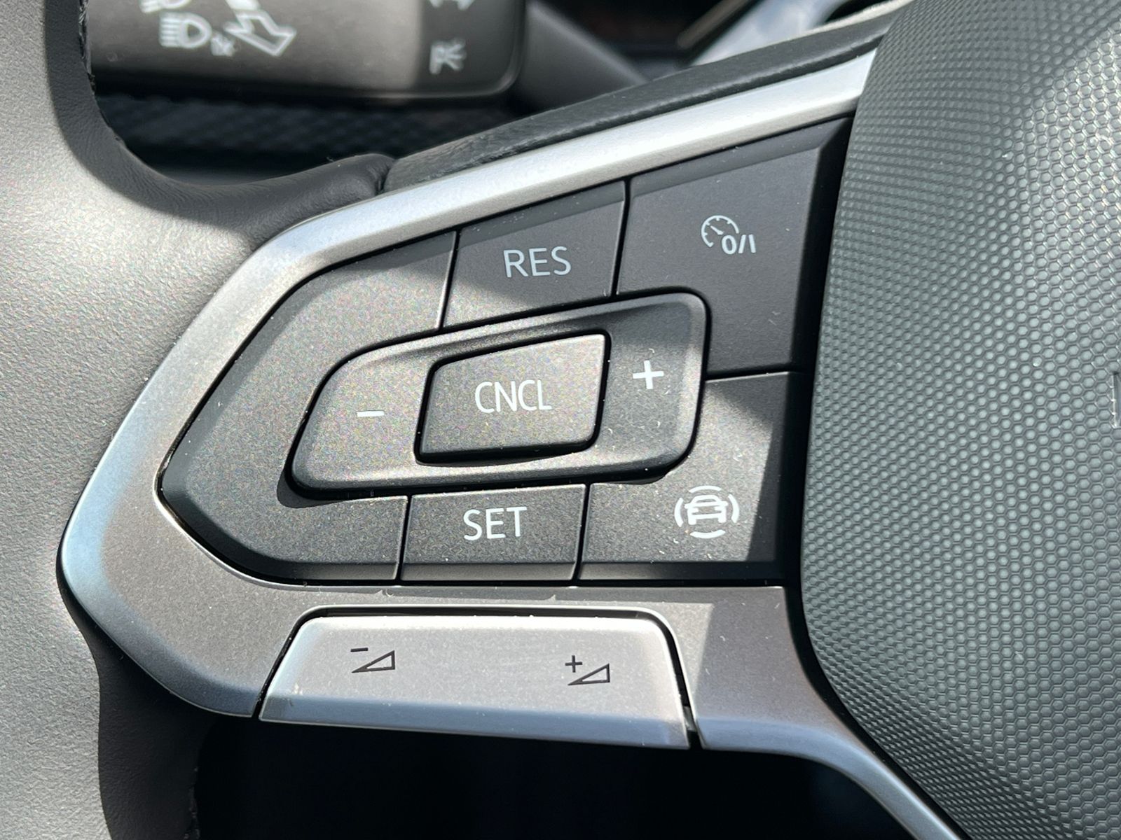 Fahrzeugabbildung Volkswagen Taigo Life 1.0 TSI *IQ.Light, Ready2Discover, Ka