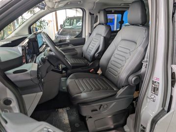 Ford Tourneo Custom Tit. 2.0 L1 NEUES MODELL