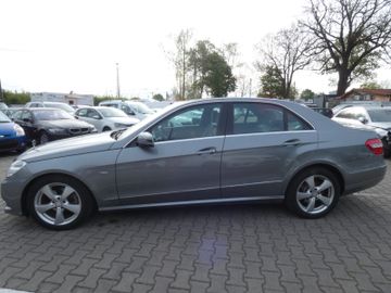Mercedes E 200 - 5