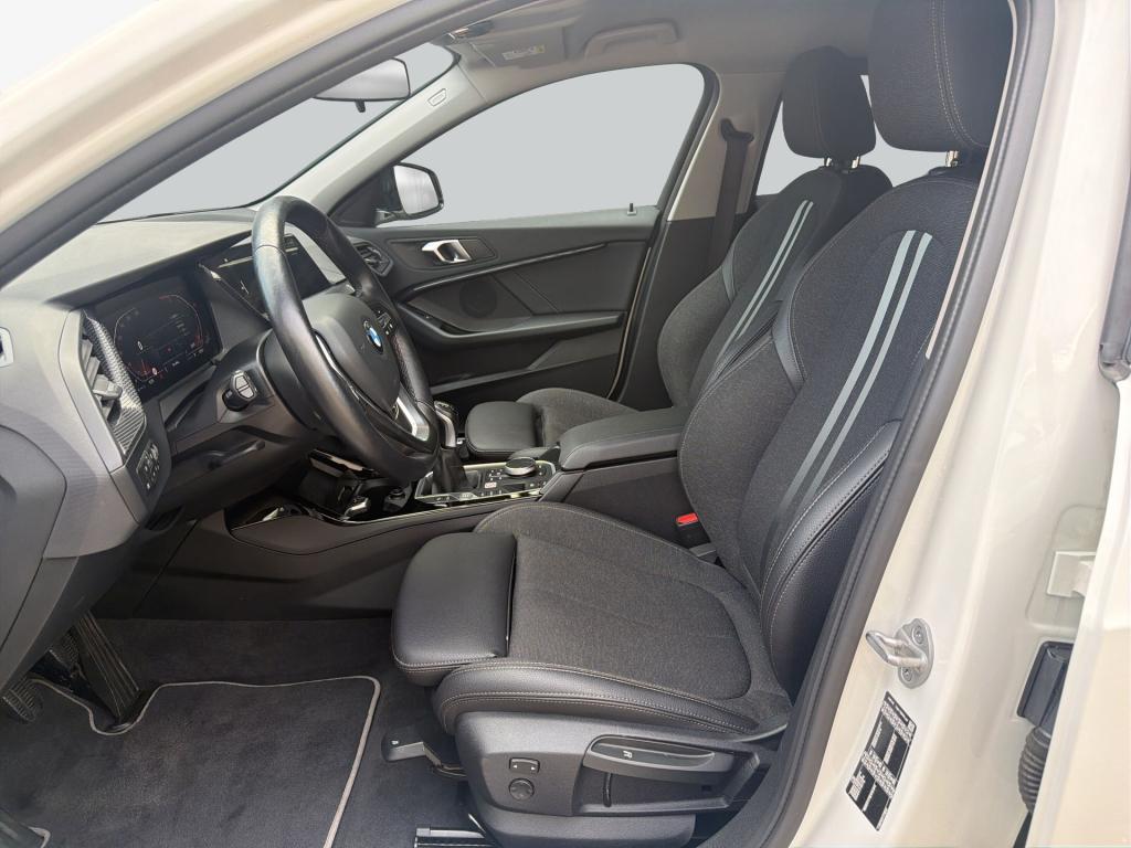 BMW 116 i Sport Line LED Navi Lenkradheizung, миниатюра 9