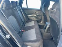 BMW 330 - Vorschau Bild 12