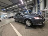 Volkswagen VW PASSAT B7 | 1.8 - Volkswagen Passat: 7