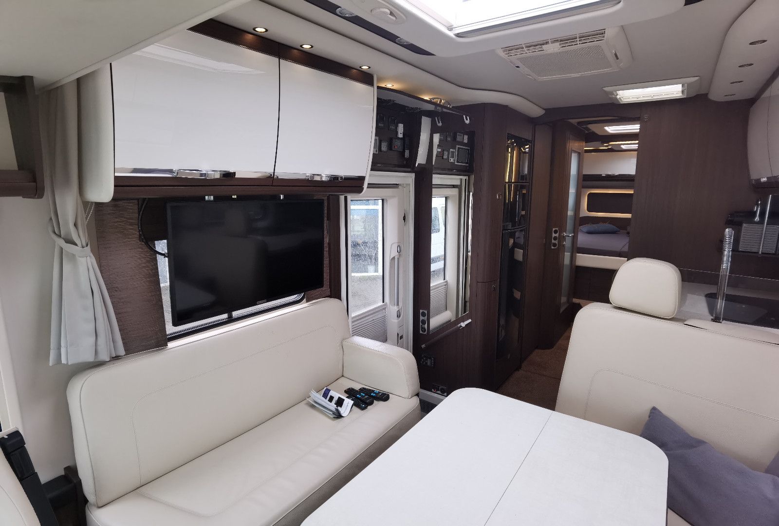 Fahrzeugabbildung Morelo Palace 85 L Trend, Daily 70 C 18