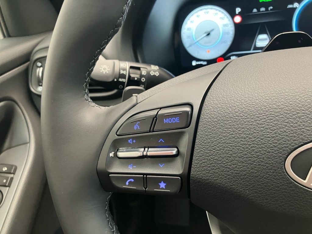 Fahrzeugabbildung Hyundai i30 Kombi 1.6 T-GDI Trend AUT SpurH