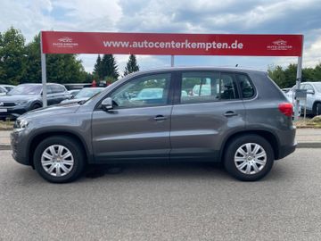 Volkswagen Tiguan - 4