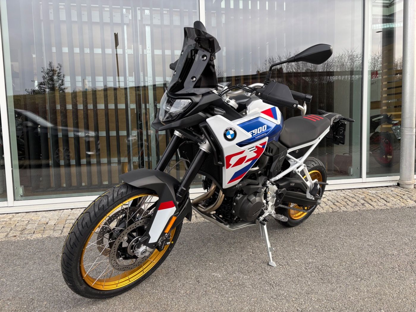 Fahrzeugabbildung BMW F 900 GS Trophy Dynamik-Paket