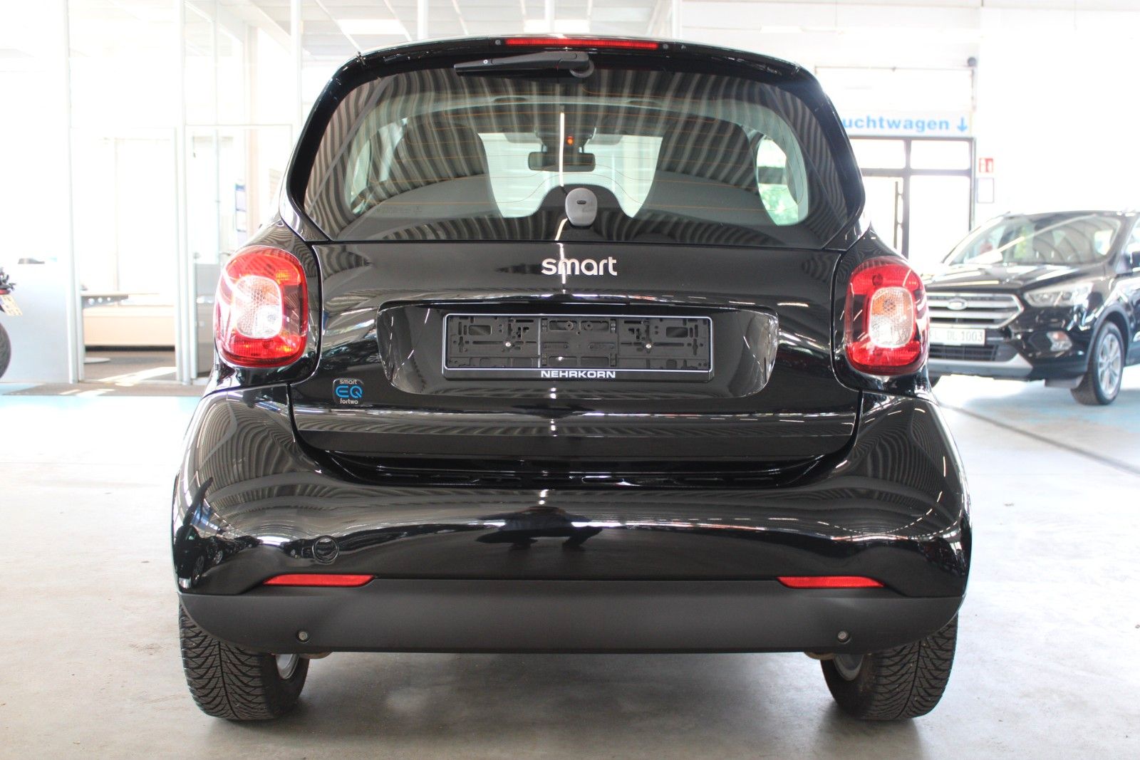 Fahrzeugabbildung Smart ForTwo coupé 60kW EQ Batterie KLIMA Allwetter