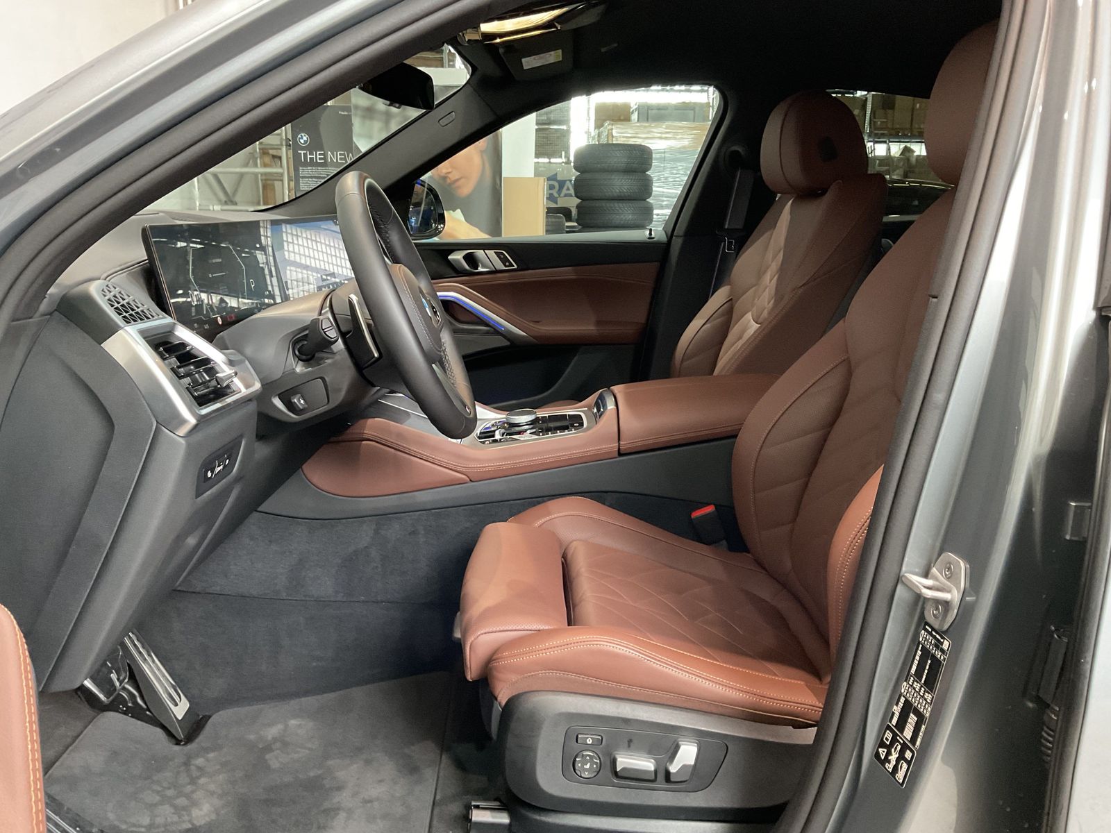 Fahrzeugabbildung BMW X6 xDrive40d |Standheizung |M Sportpaket Pro |H&