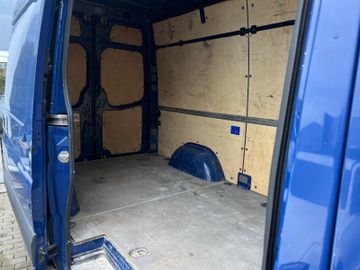 Volkswagen Crafter - 12