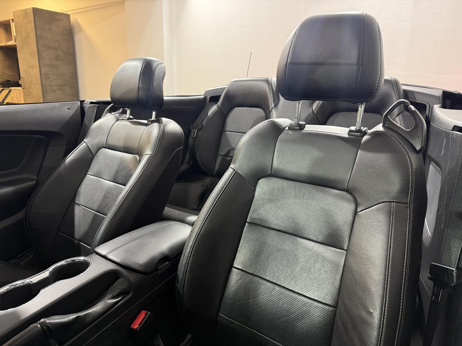 Ford Mustang 3.7 Cabrio*Leder*Kamera*KeyGo*Automatik*