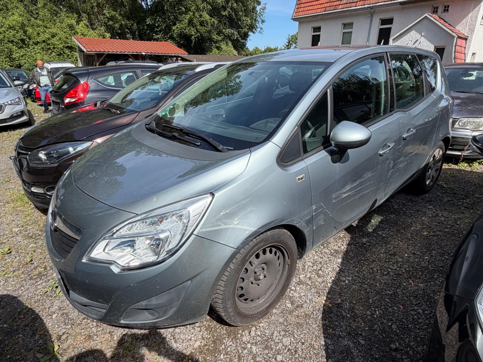 Opel Meriva 2012 — photo 5
