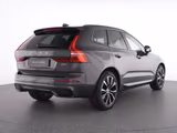 Volvo XC60 B5 AWD  Plus Dark+WINTERPAK+360°+ACC+BLIS - Volvo XC60 Jahreswagen