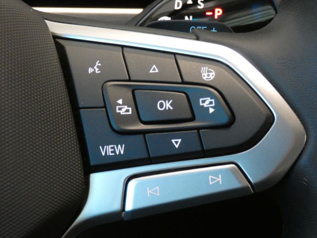 Passat Variant 1.5 TSI eHybrid Elegance AHK