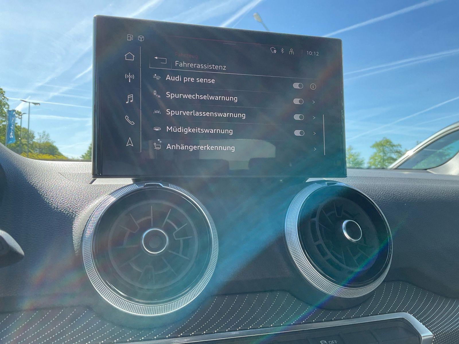 Audi Q2 35 TFSI 2x S line MATRIX AHK SONOS KAMERA ACC
