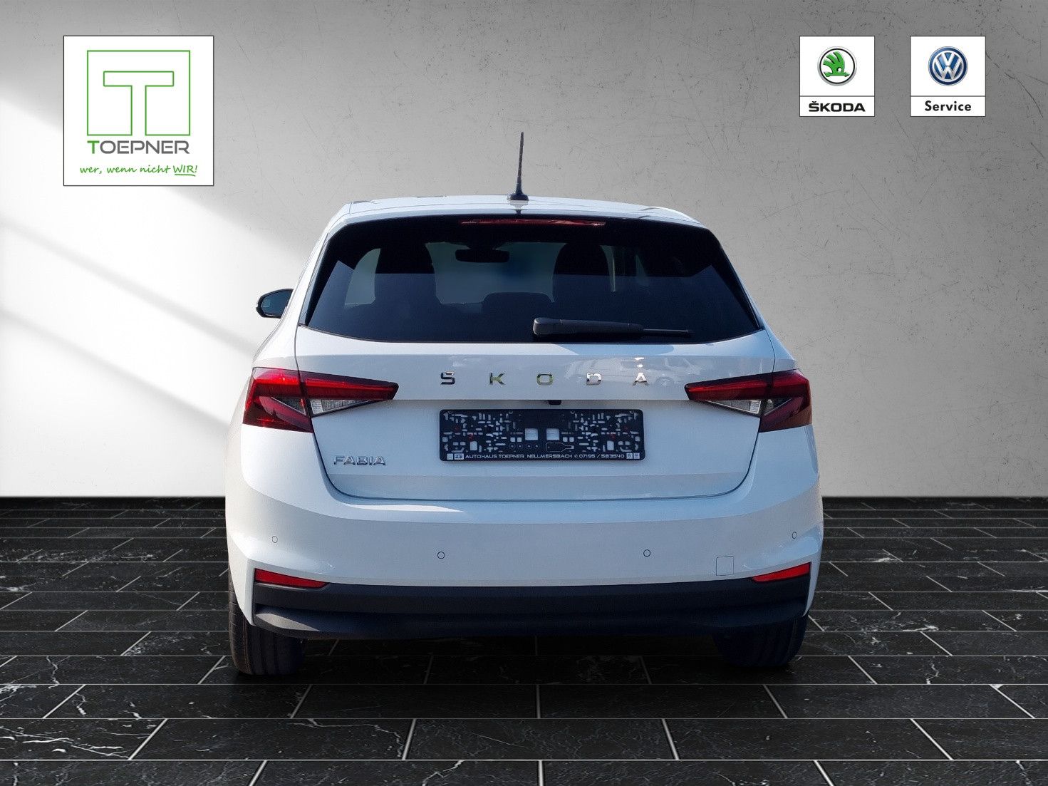 Fahrzeugabbildung SKODA Fabia Tour 1,0 TSI 85KW/115PS WINTER DesignLodge