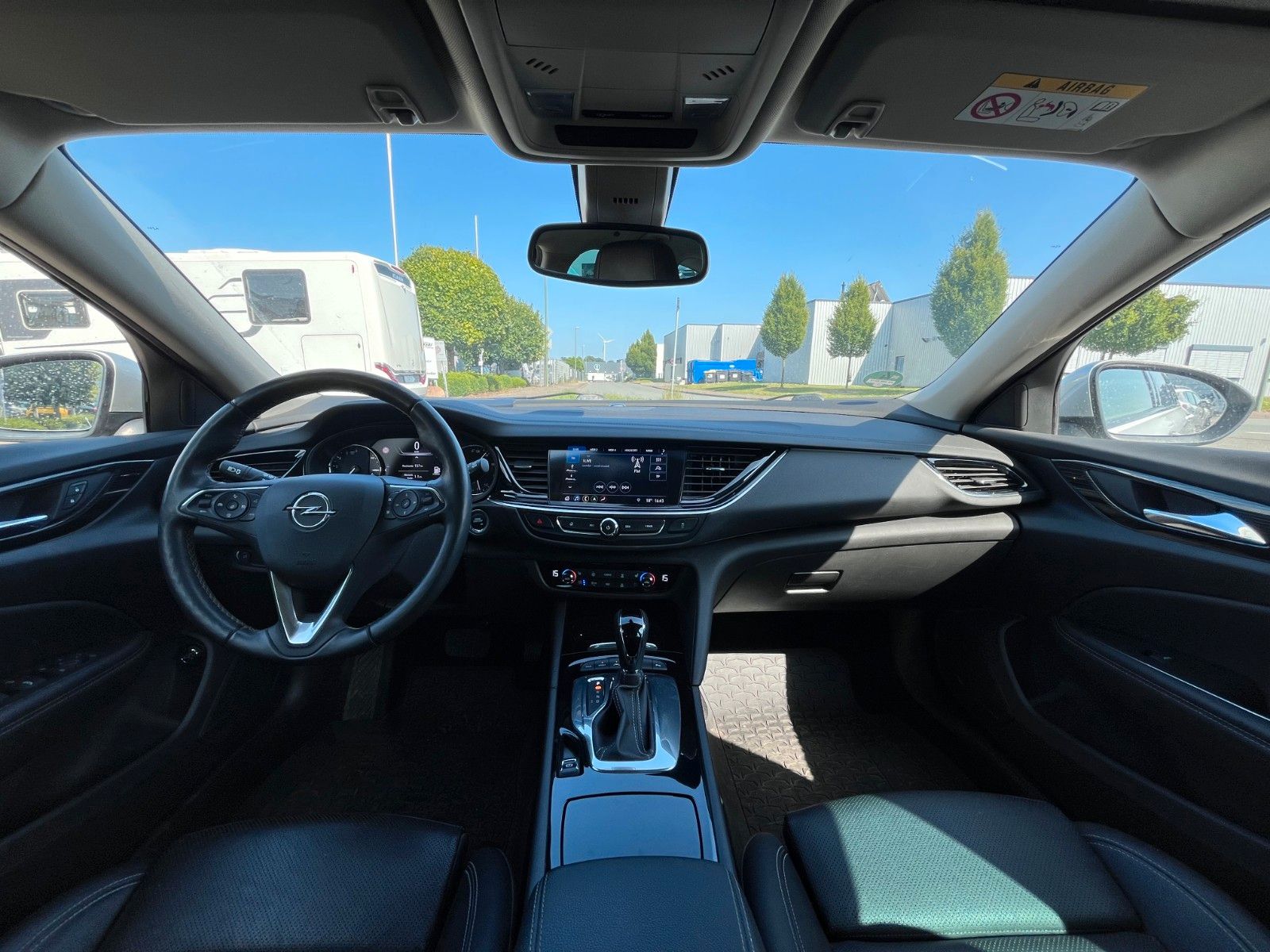 Fahrzeugabbildung Opel Insignia Sports Tourer Country 4x4 - LED, Kamera