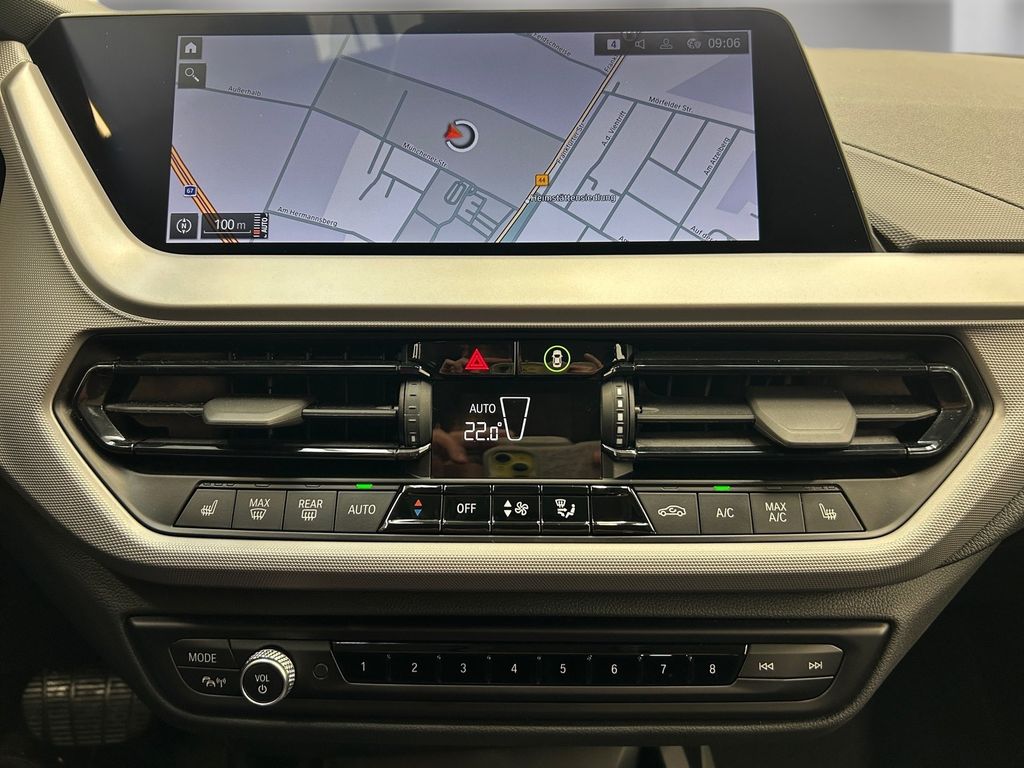 BMW 1 Series 2023