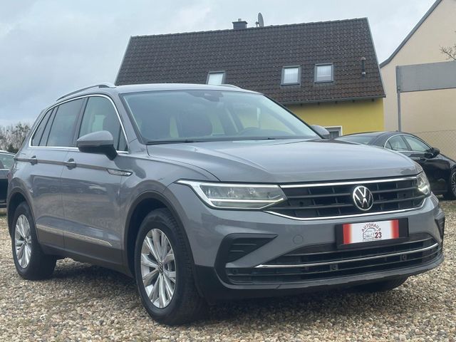 Volkswagen Tiguan 2.0/Spur/CarPlay/Ambiente/