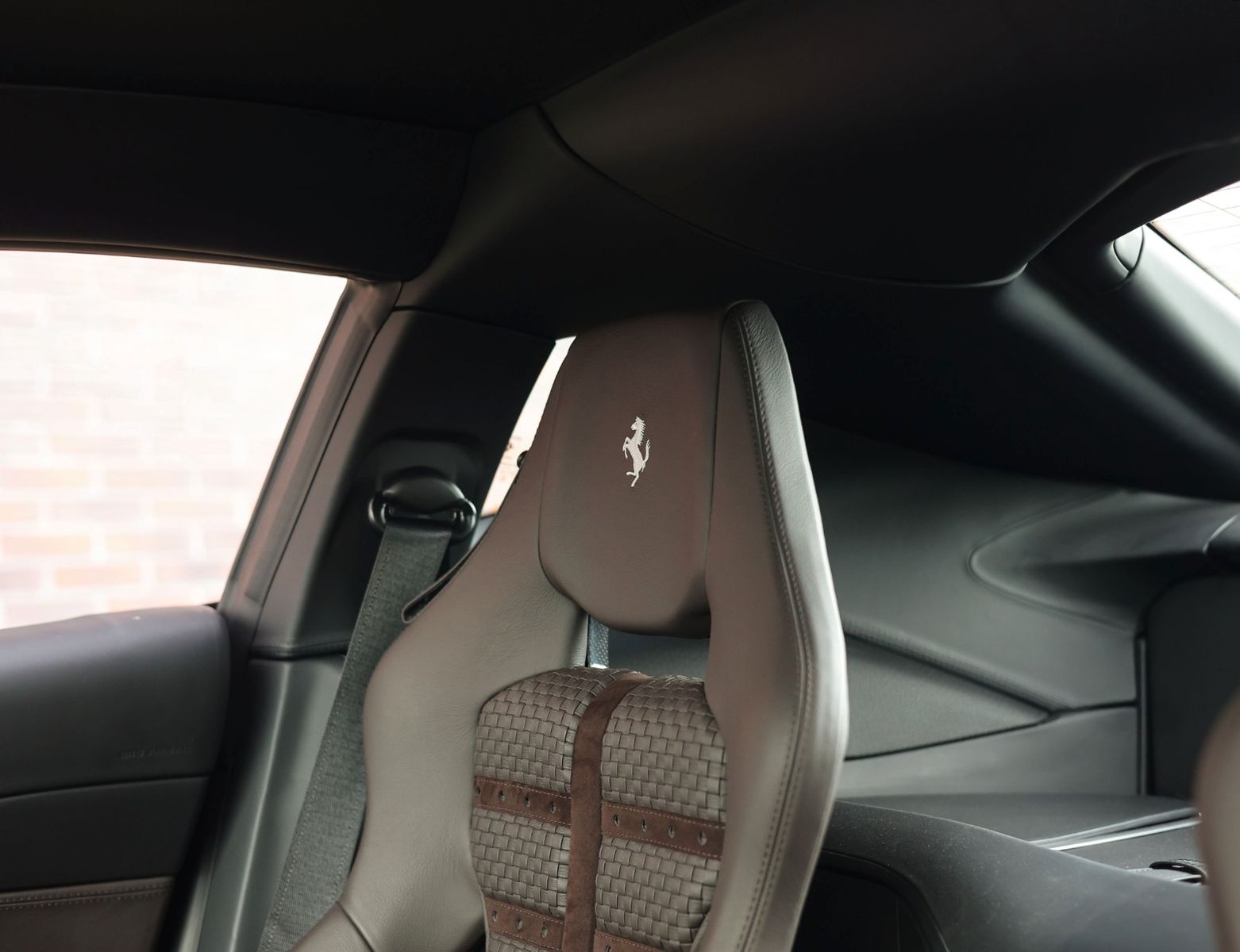 Ferrari 812 Superfast 6.5 V12 | Tailor Made imagem 3