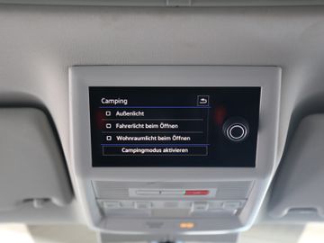 Volkswagen T6.1 California BEACH 2.0TDI DSG LED AHK STANDHZ