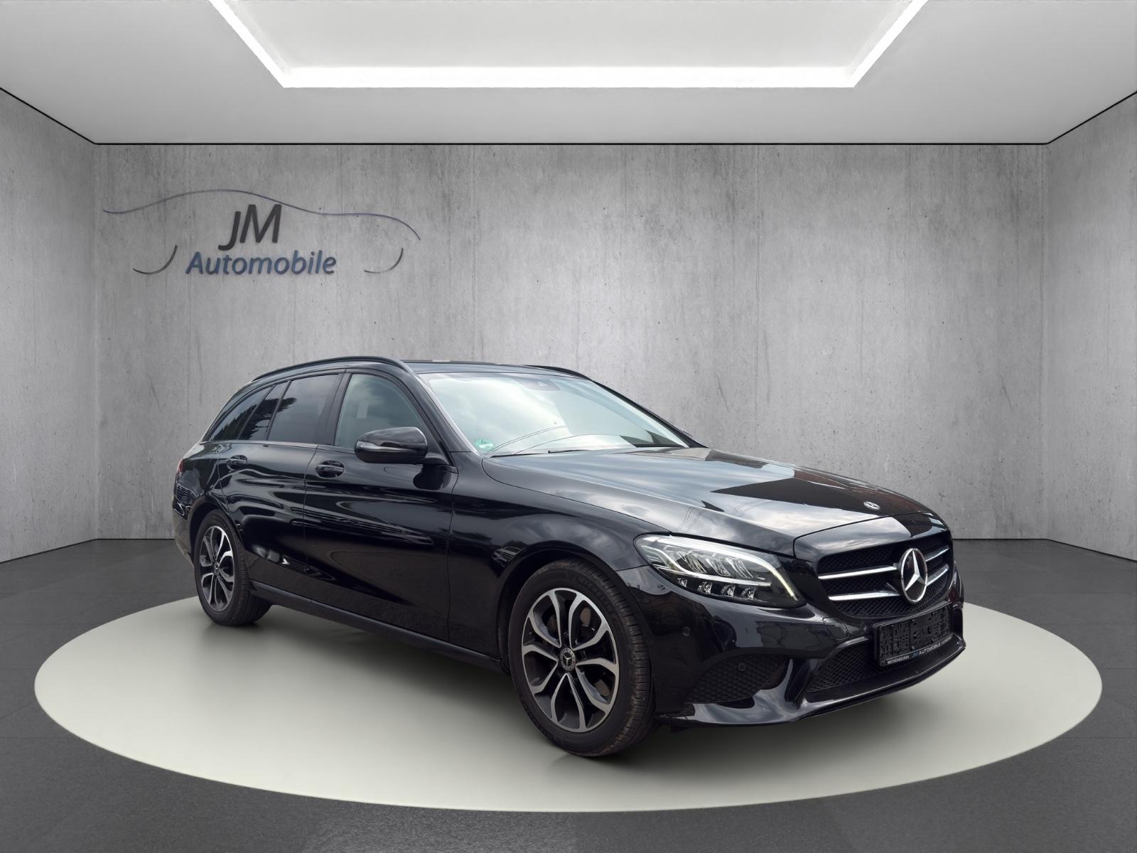 Mercedes-Benz C 300 T Avantgarde LED Standheizung