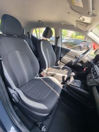 Fahrzeugabbildung Hyundai i10 1.0 AMT Trend SHZ KLIMA PDC