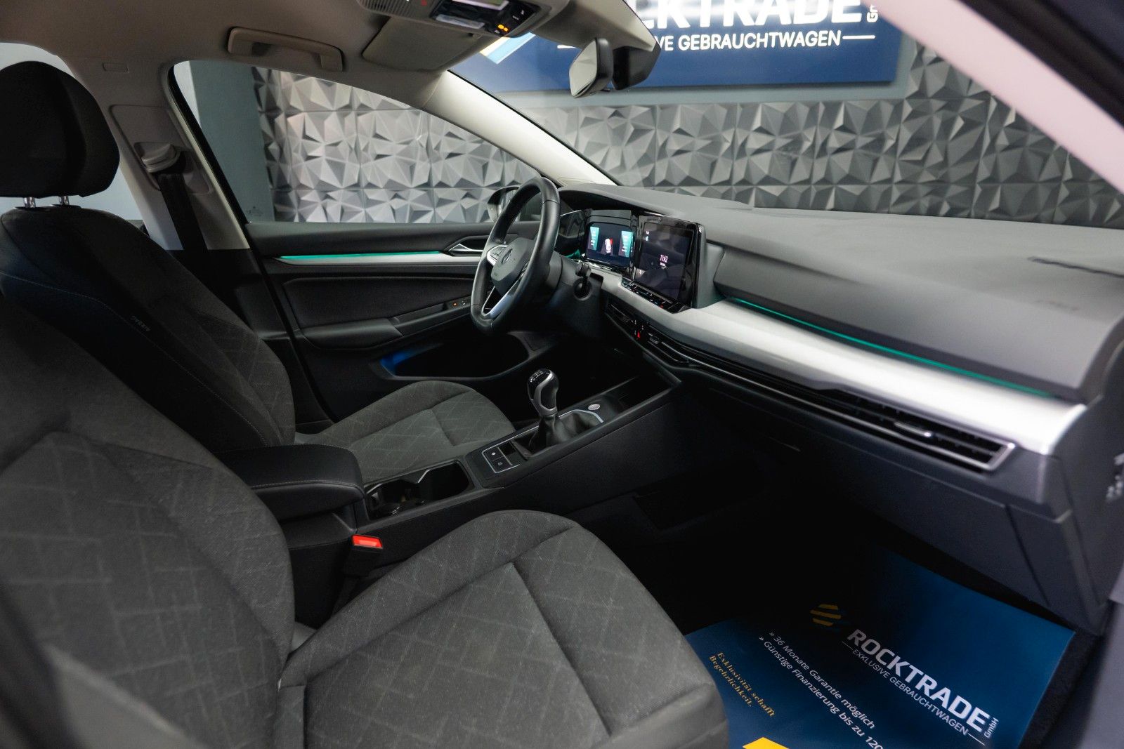 Fahrzeugabbildung Volkswagen Golf VIII Variant 2.0 TDI Life *ACC*LED*DAB*19%*
