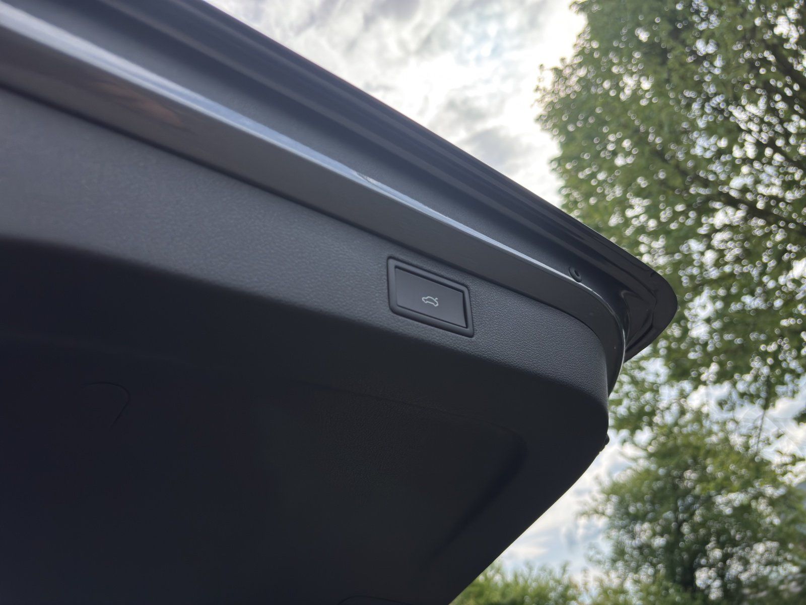 Fahrzeugabbildung SKODA Kamiq Tour 1,0 TSI 85 kW