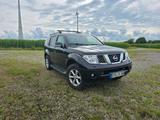 Nissan Pathfinder 2.5 dCi DPF LE Automatik 7 Sitze - gebrauchte Nissan Pathfinder aus dem Jahr 2008